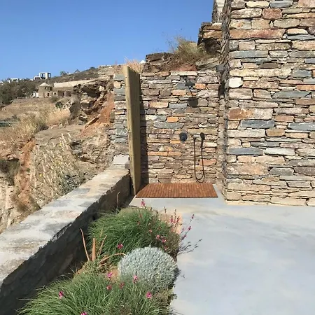 Vila Veneterra Pool Villa, Koundouros, Kea